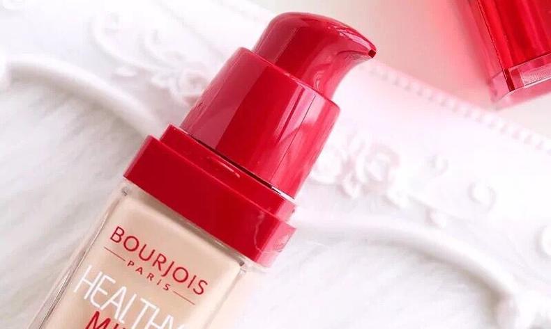 适合干皮且遮瑕力强的粉底液,干皮粉底液推荐妈妈款