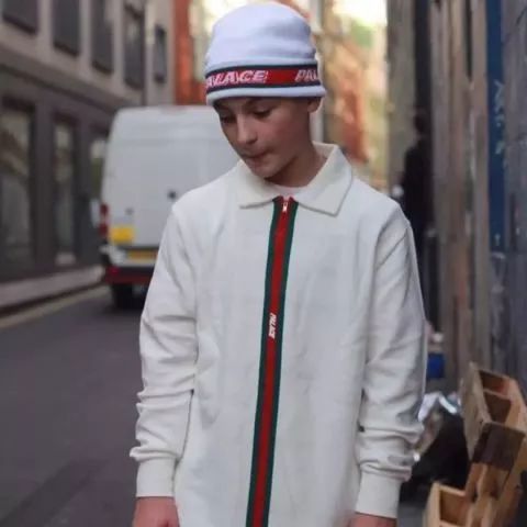 光有老爹鞋怎么够，没有这件单品就不能叫DadLook