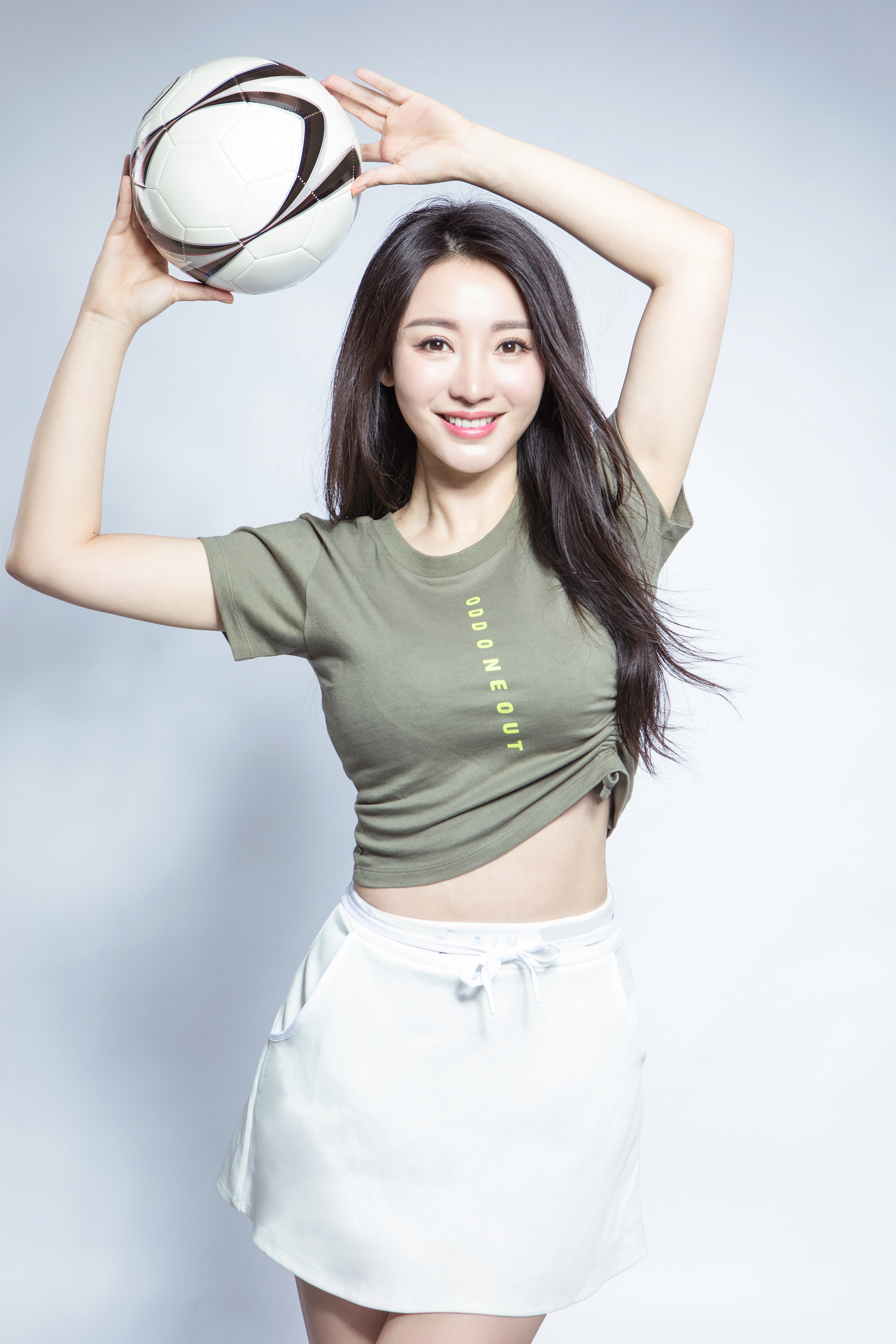 柳岩露脐装图片大全,柳岩露脐健身自拍