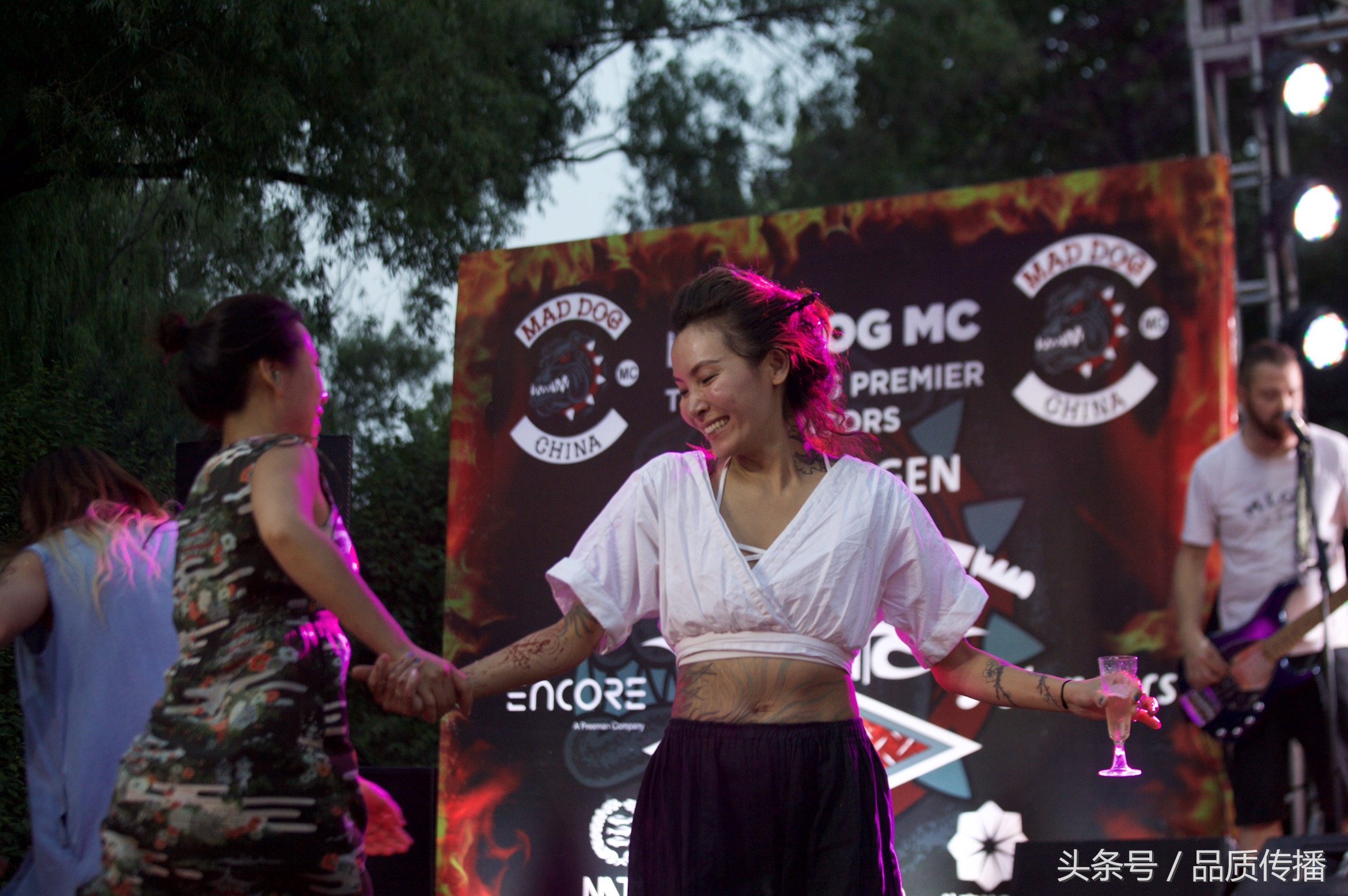 每人被俱乐部认可，哈雷俱乐部才能被社区认可，骑车、公益、成熟