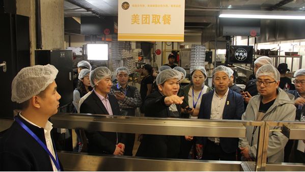 美团点评餐饮学院携手餐饮创业家主办《外卖爆单实战营》，开营了