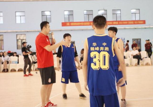 冠军荣耀中国行组委会,冠军荣耀篮球队