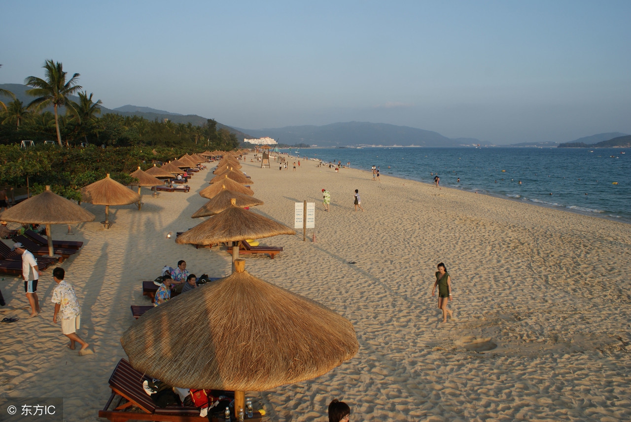 凤凰岛夜景去哪儿看,夜晚的凤凰岛景色迷人