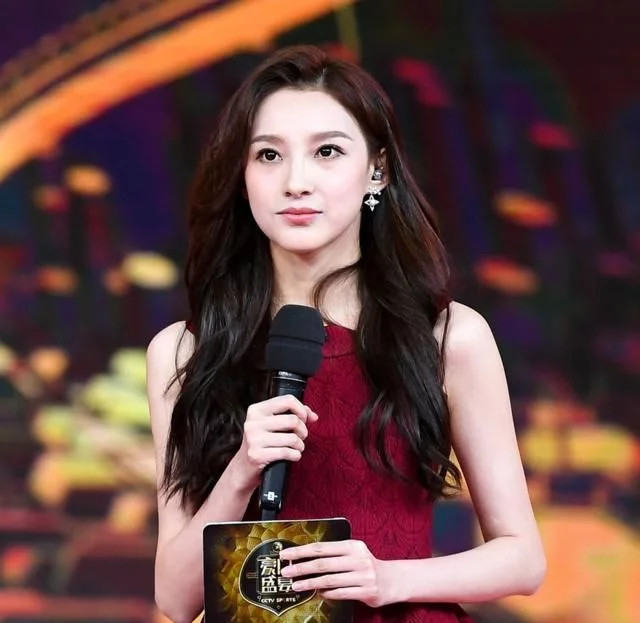 世界杯女主播腿长,世界杯十大最美女主播