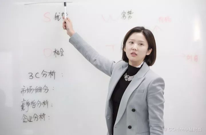 买手店空间设计案例分析,买手店展示设计思路说明