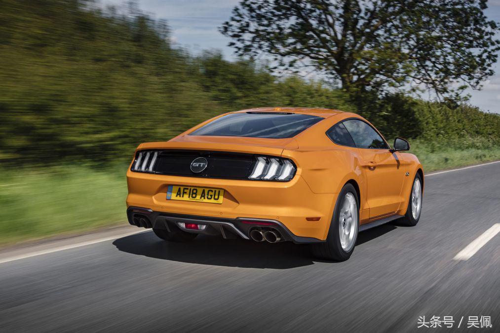 5.0l的野马,福特mustang2016款野马2.3t性能版