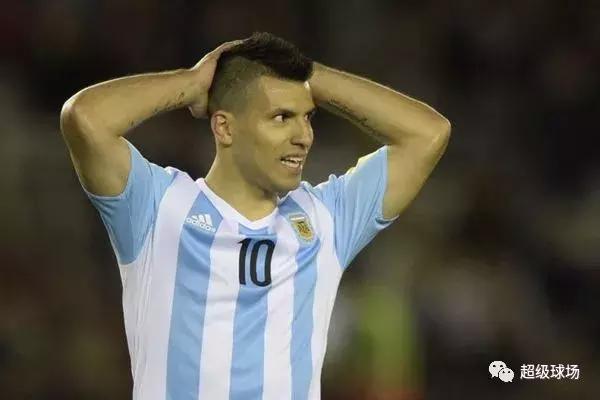 现代足球为什么前锋那么少,现代足球真的退步了吗