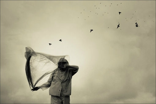 一辈子不信鬼神的老工人阶级，临死却干了件灵异事