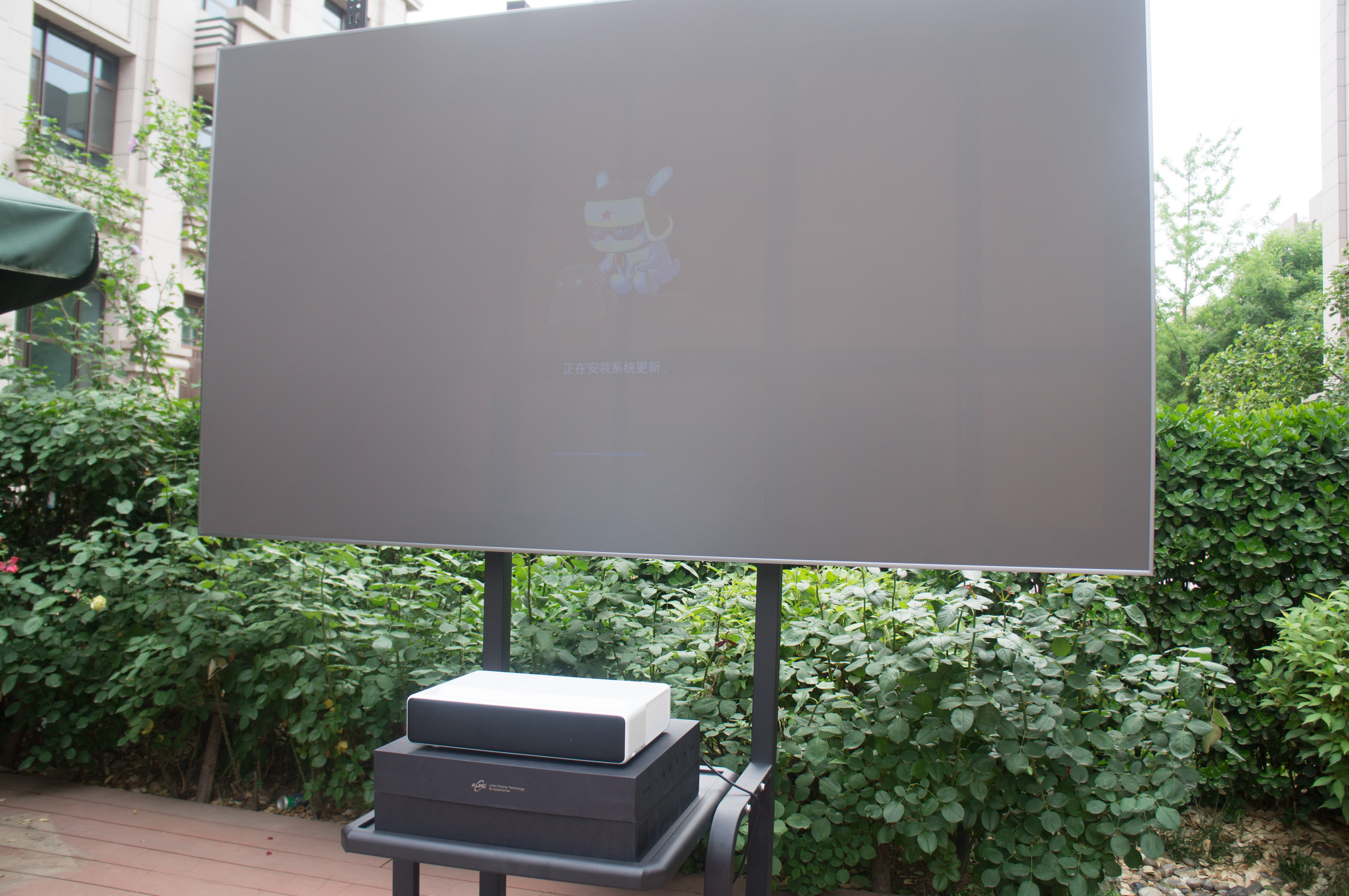 米家激光投影电视种类,米家激光投影客厅