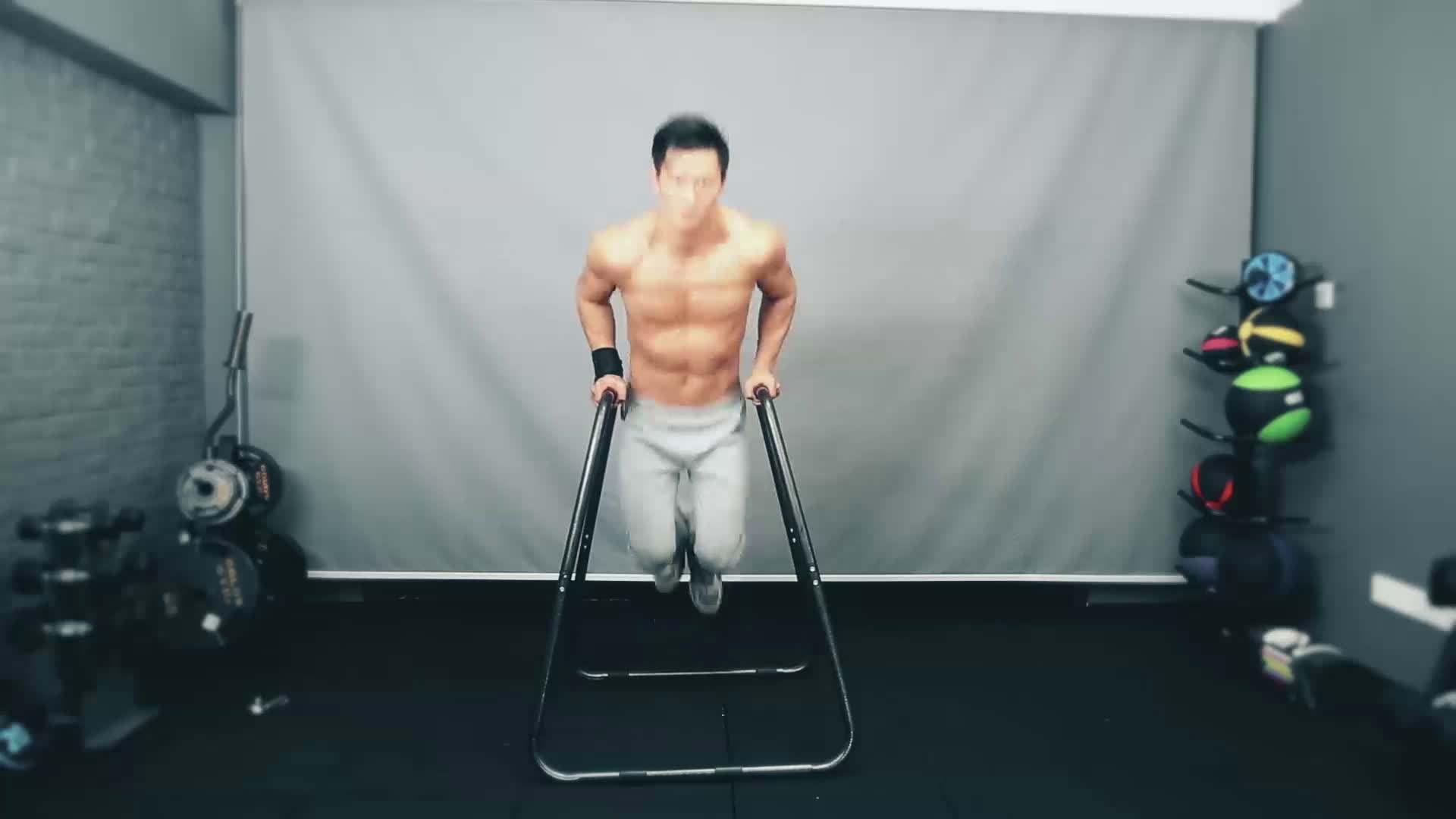 手臂太细锻炼方法,手臂细怎么练出麒麟臂