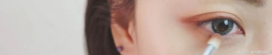 橘色系高级感妆容,白皮淡颜高级感妆容