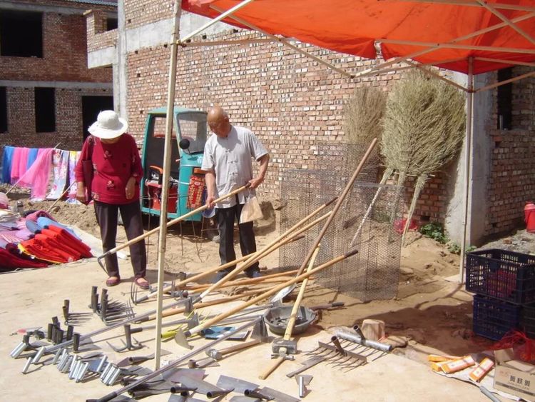 热闹的农村小院,八十年代农村集市