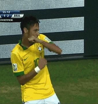 实况足球内马尔彩虹过人怎么做,内马尔gif视频