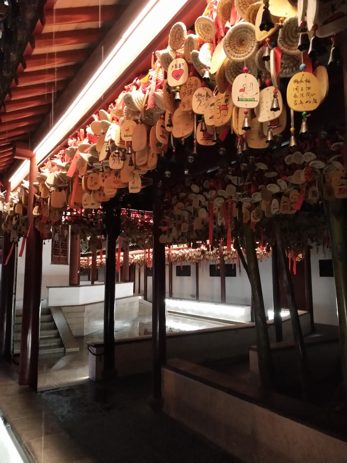 上海最近的古镇七宝老街,带你夜游上海七宝古镇