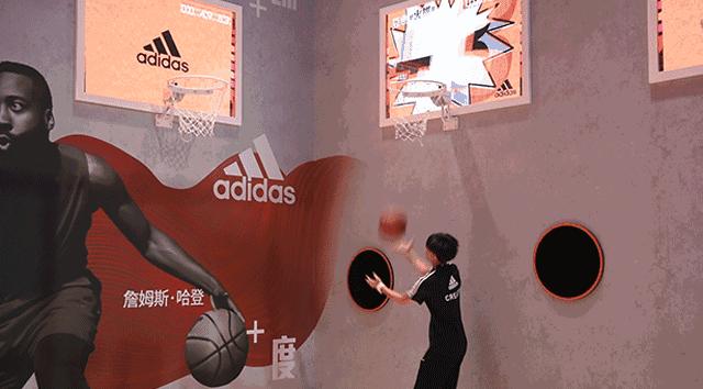 adidas打卡,打卡新建网红地