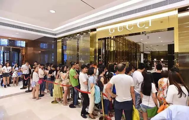 线上发力加速消费回暖,线上拉动销售额大幅增长的经验