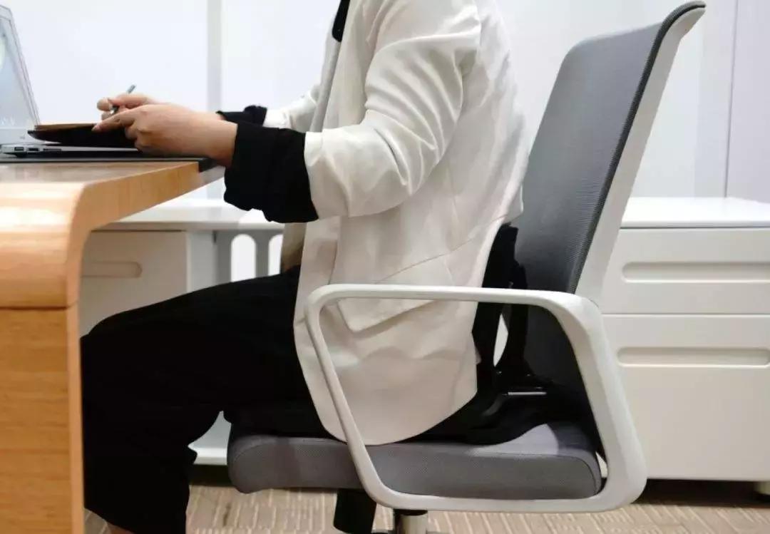 创业三年，我胖了50斤