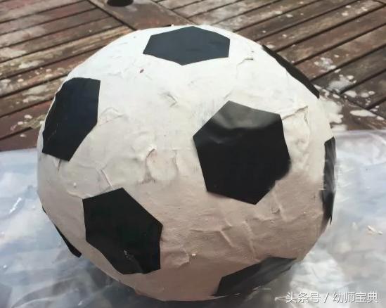 2022世界杯创意手工制作,关于足球世界杯的手工立体