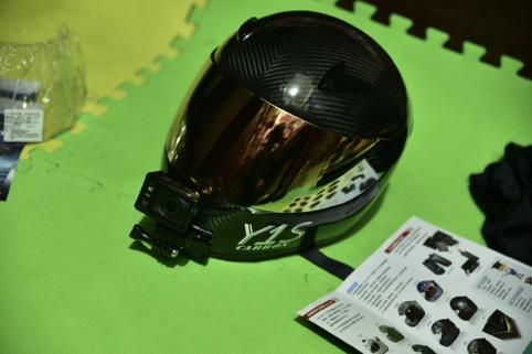 最便宜的碳纤维头盔全盔多少钱,nitek碳纤维头盔怎么样