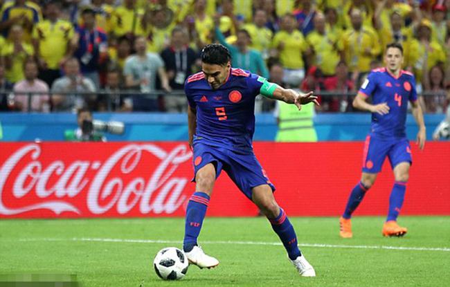 莱万2024欧洲杯,莱万欧洲杯淘汰告别画面