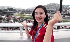 世界杯女球迷素材,世界杯女球迷翻译