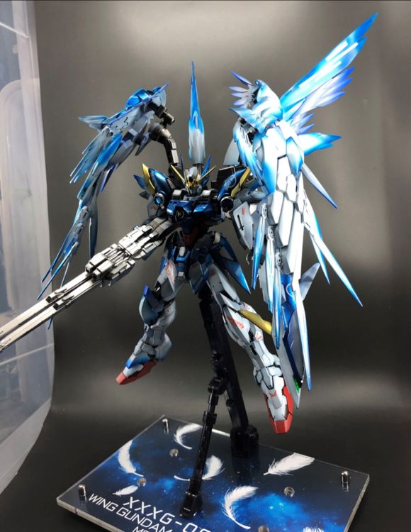 佳作：炒冷饭的阿迪达斯hirm飞翼高达，老衲作品