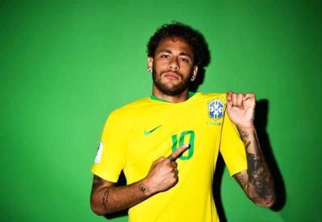 世界杯发什么朋友圈,世界杯的球衣哪个队最好看