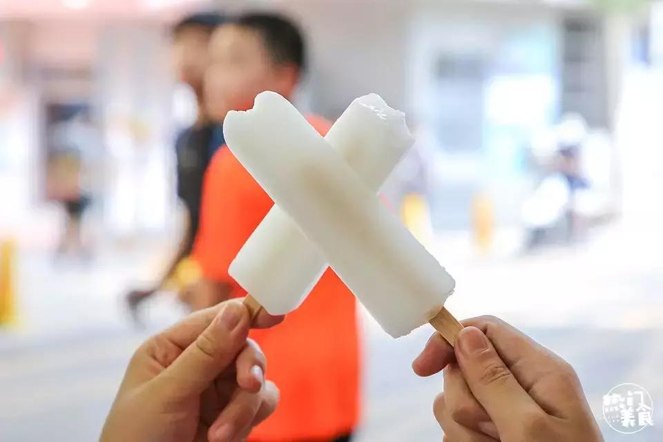 属于长沙夏天的童年记忆，是一支老冰棒流淌在舌尖上