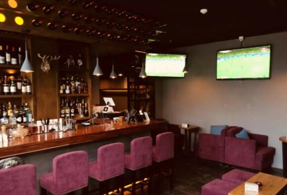 北京最火爆的看球酒吧，球迷们的秘密基地，一起来看世界杯吧