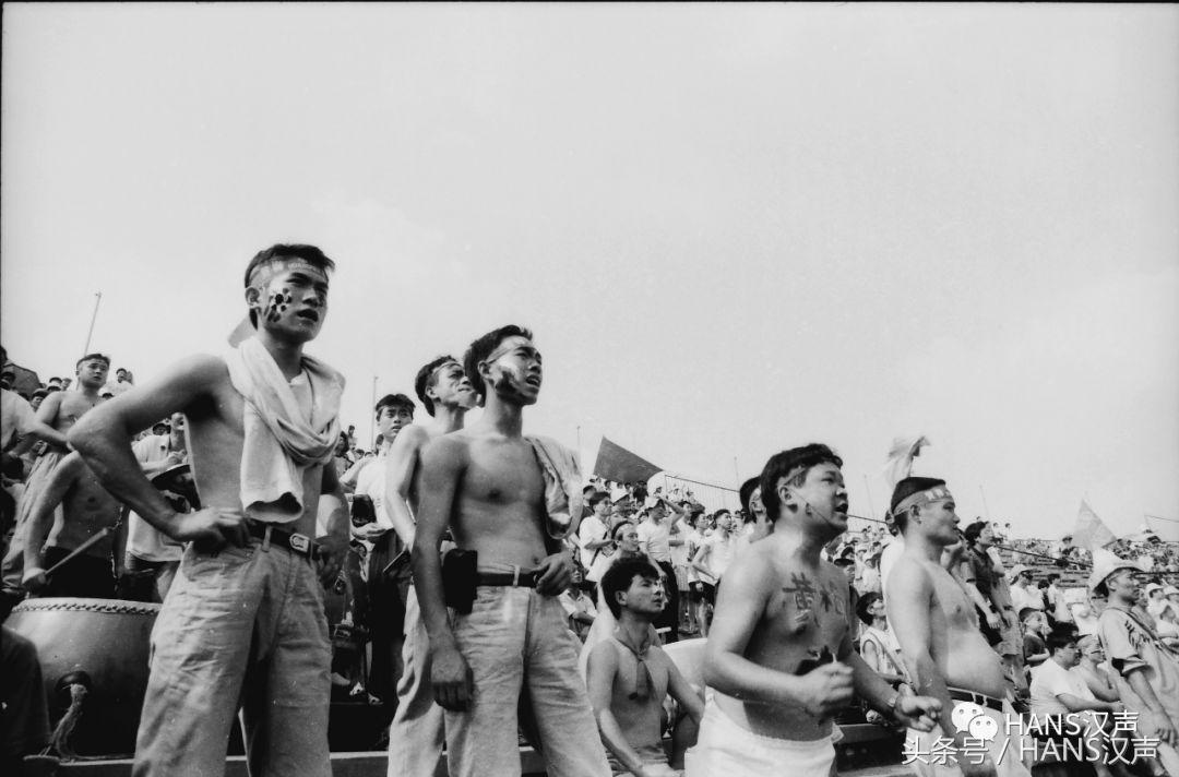 武汉银矿｜看看生你之前的爸妈，过得多潇洒？