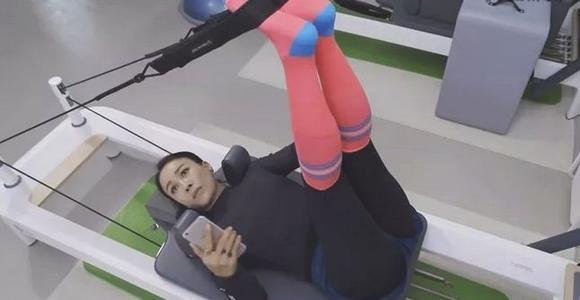 普拉提全身减脂塑形站立,娱乐圈内风靡的普拉提运动