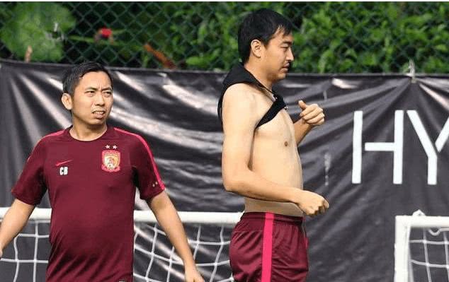 中国足球被吐槽最惨的一次,中国足球遭所有人吐槽