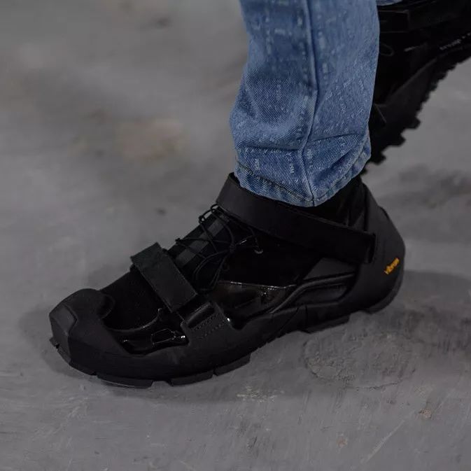 娆ф床闄愬畾aj1绌挎惌ow,aj1绗竴娆緊w