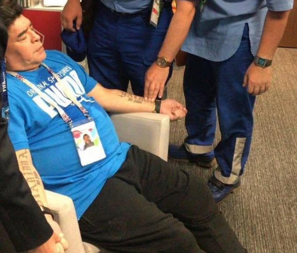 马拉多纳多爱足球,罗霍绝杀尼日利亚马拉多纳