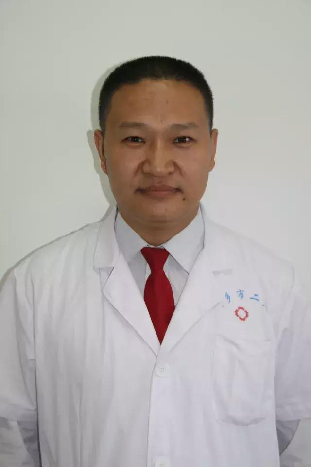 在生命的禁区精耕细作—记市二院神经外科特*医色**疗技术发展纪实