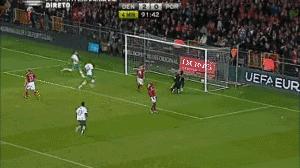 香蕉球落叶球电梯球的区别,c罗的电梯球技巧教学