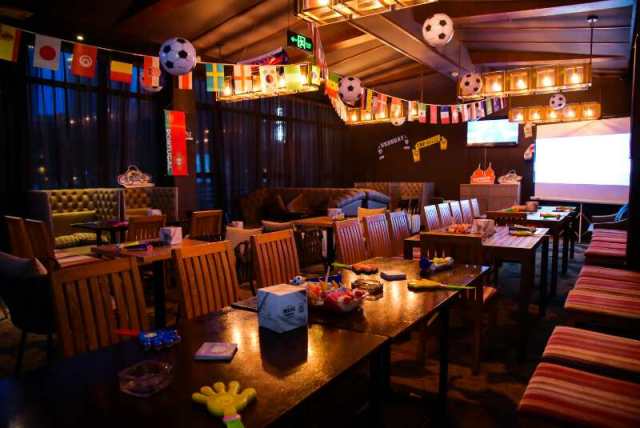 激情夏日，第十代雅阁带你寻找成都酒吧的世界杯地图