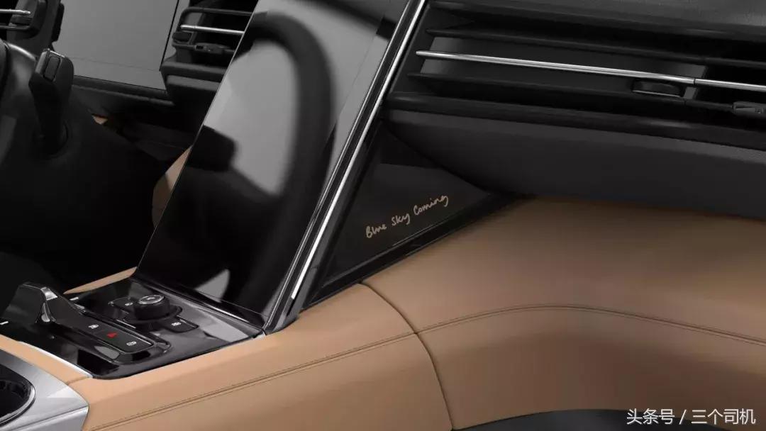 百公里提速4.4秒，50万购买这款纯电7座SUV，但续航仅355公里