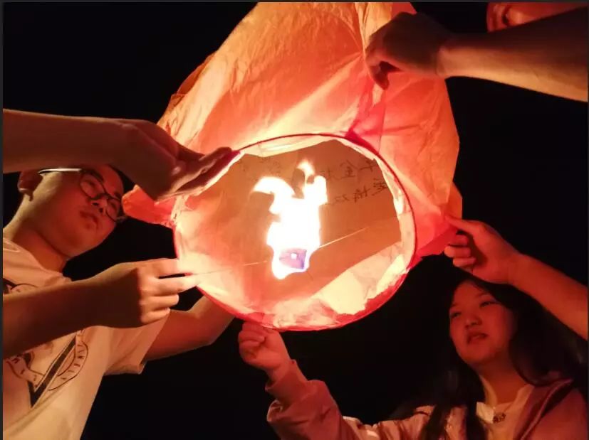 记者探访安徽毛坦厂中学,央视探访安徽六安毛坦厂中学