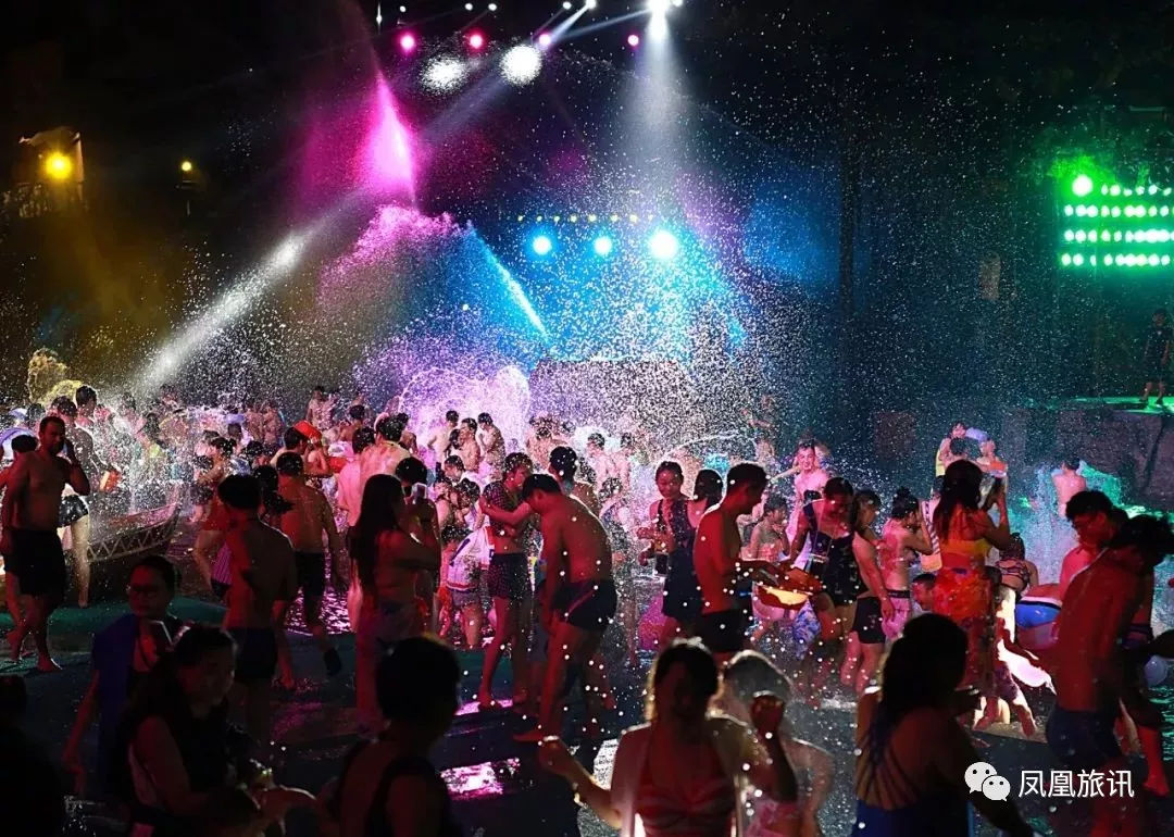 横店影视城超燃,这个春节来横店