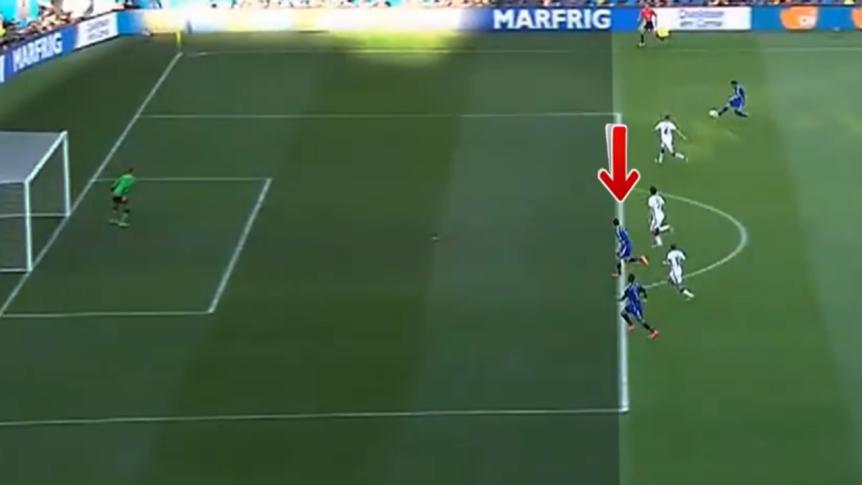 越位就是：你男朋友比任何人都靠近你闺蜜