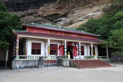 除了涠洲岛还有别的美丽小岛吗,带你探索不一样的涠洲岛