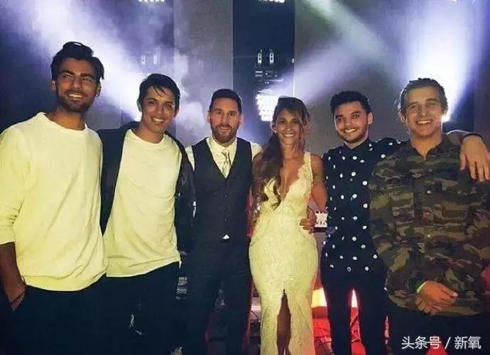 这个女人8岁就征服了球王,玛丽苏式的剧情都发生在她身上了!