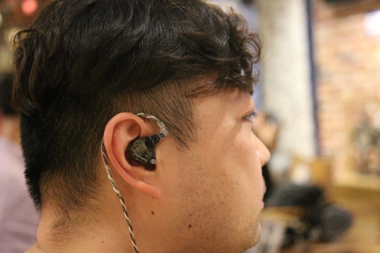 时隔两年多的聚会,时隔两年的聚会