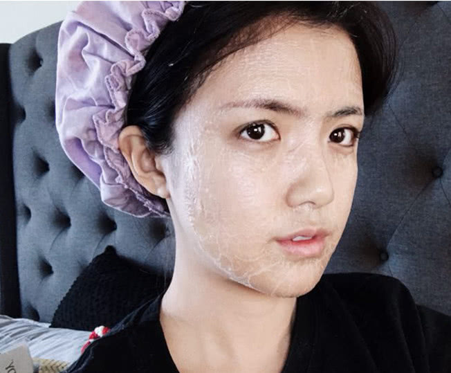 明星都是用的什么遮瑕粉底,明星用的粉底不脱妆不掉妆