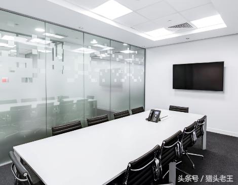 遇到强势的领导该怎么办,遇到强势的领导