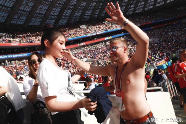 徐冬冬有多强大,徐冬冬抱足球超清照片