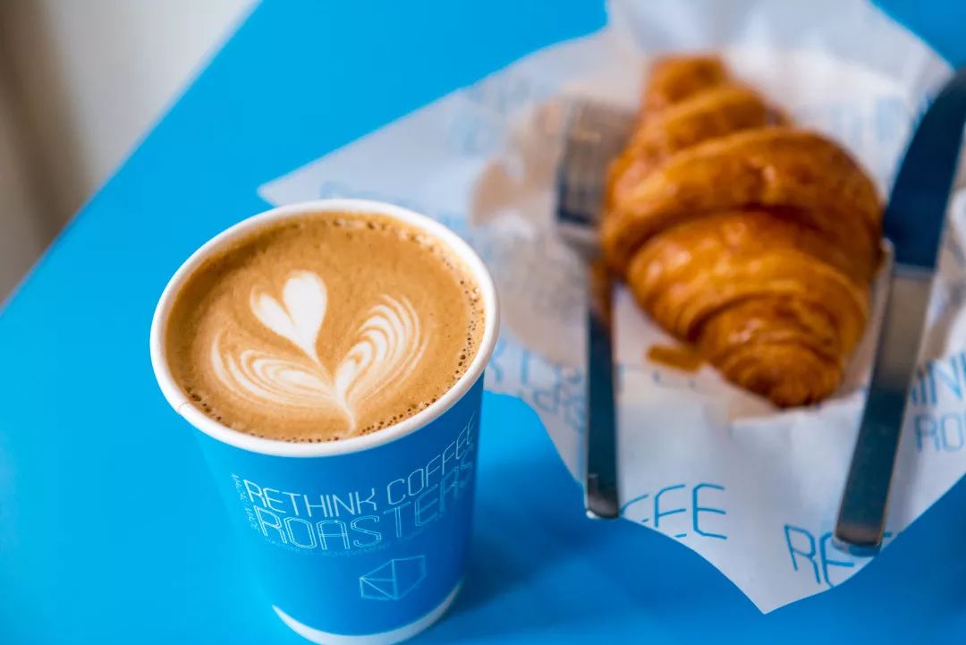 沉醉于澳门的纸醉金迷,纸醉金迷的澳门你去得起吗