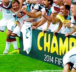 对于德国球员都戴瑞表你怎么看，尽管朗格、莫勒都是德国表！