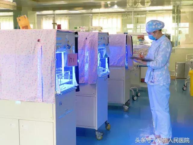 新生儿黄疸不用蓝光照会消失吗,黄疸不住院照蓝光可以吗